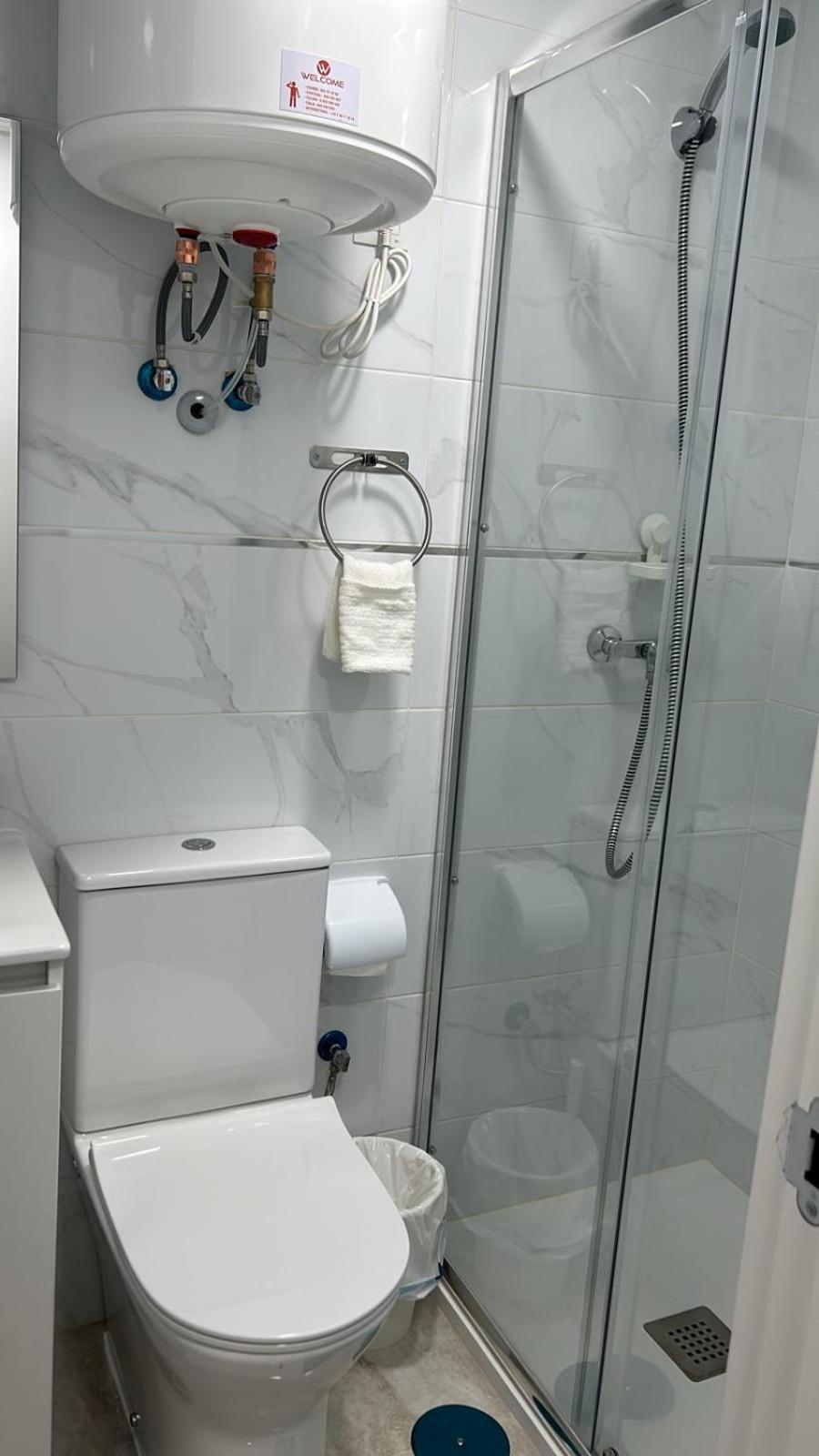 Habitaciones Doble Con Bano Privado En El Centro De Madrid Exterior photo
