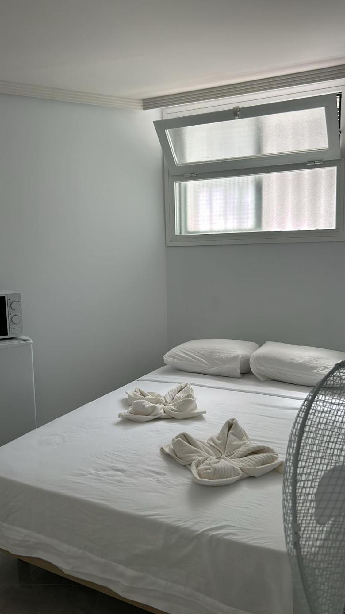 Habitaciones Doble Con Bano Privado En El Centro De Madrid Exterior photo