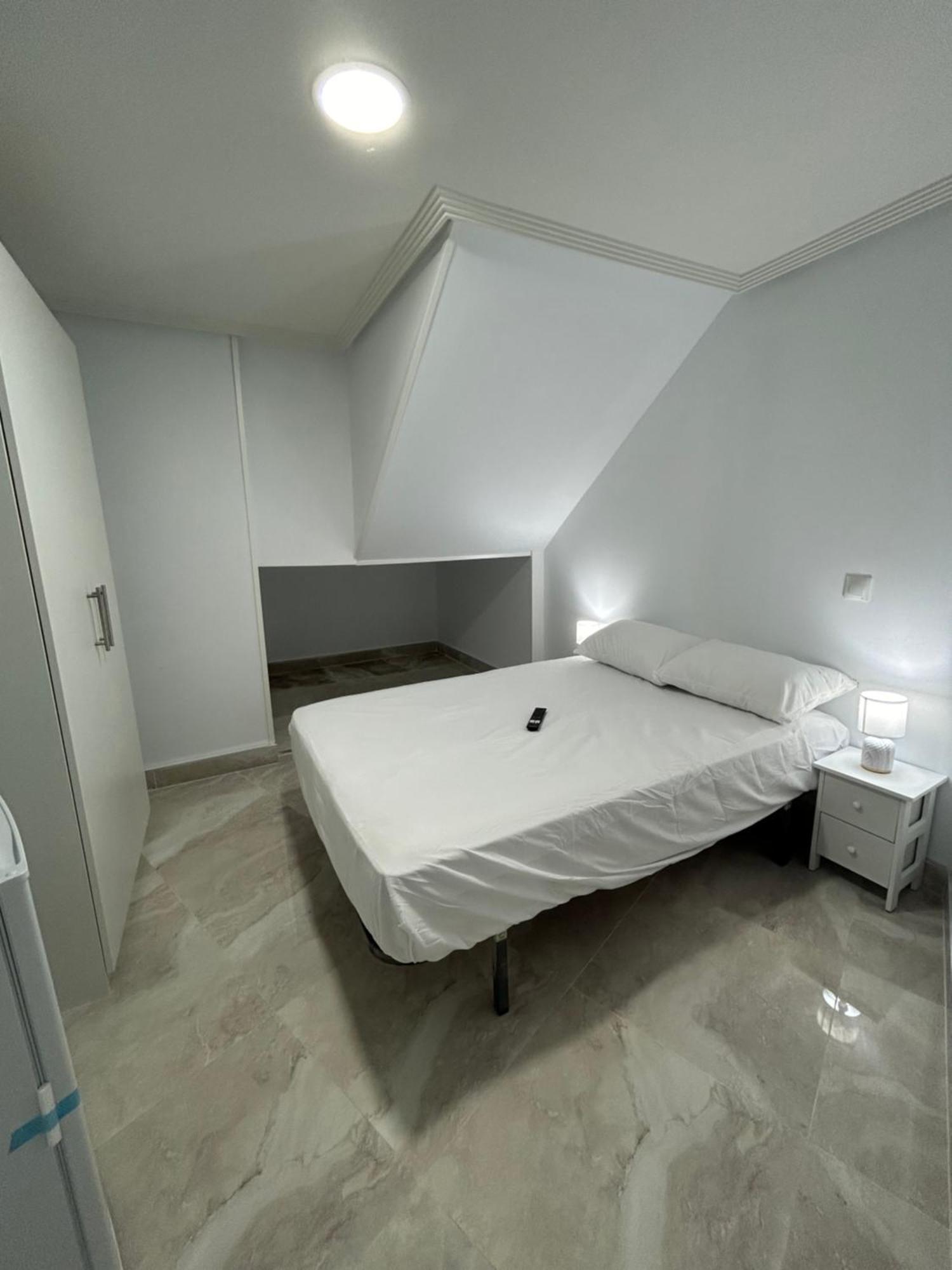 Habitaciones Doble Con Bano Privado En El Centro De Madrid Exterior photo